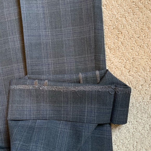 Patterned Duchamp London Suit - Picture 9 of 9